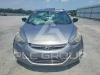 2013 Hyundai Elantra photo