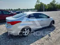 2013 Hyundai Elantra фото