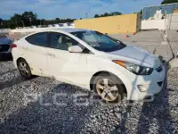 2013 Hyundai Elantra photo