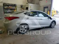 2013 Hyundai Elantra фото