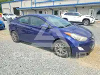 2013 Hyundai Elantra photo