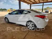 2013 Hyundai Elantra фото