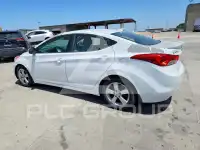 2013 Hyundai Elantra фото