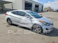 2013 Hyundai Elantra photo