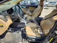 2013 Hyundai Elantra photo