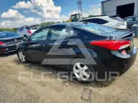 2013 Hyundai Elantra фото