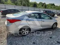 2013 Hyundai Elantra фото