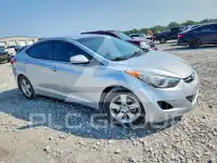 2013 Hyundai Elantra фото