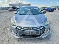 2013 Hyundai Elantra photo