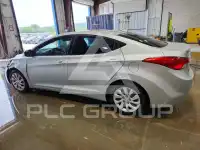 2013 Hyundai Elantra photo