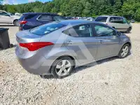 2013 Hyundai Elantra фото