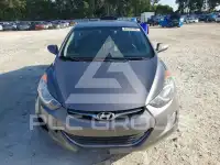 2013 Hyundai Elantra photo