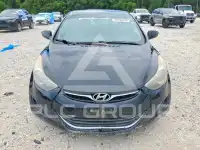 2013 Hyundai Elantra photo