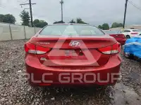 2013 Hyundai Elantra photo