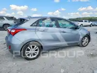 2013 Hyundai Elantra photo