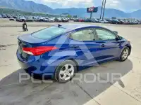 2013 Hyundai Elantra photo
