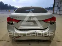 2013 Hyundai Elantra фото