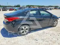 2013 Hyundai Elantra photo