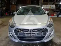 2013 Hyundai Elantra photo