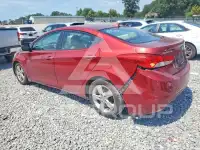 2013 Hyundai Elantra photo