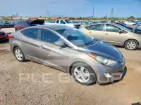 2013 Hyundai Elantra photo
