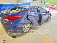 2013 Hyundai Elantra фото
