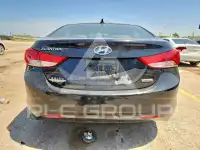 2013 Hyundai Elantra photo