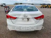 2013 Hyundai Elantra фото