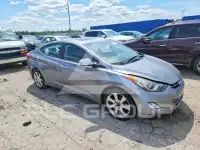 2013 Hyundai Elantra photo