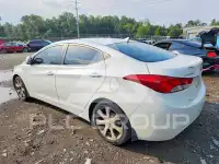 2013 Hyundai Elantra photo