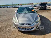2013 Hyundai Elantra photo