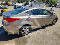 2013 Hyundai Elantra фото