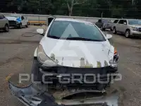 2013 Hyundai Elantra photo