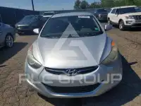 2013 Hyundai Elantra photo