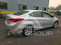 2013 Hyundai Elantra фото