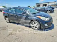 2013 Hyundai Elantra photo