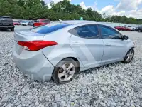 2013 Hyundai Elantra фото