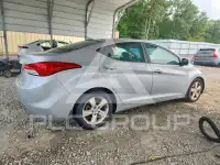 2013 Hyundai Elantra фото