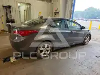 2013 Hyundai Elantra фото