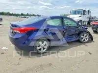 2013 Hyundai Elantra фото