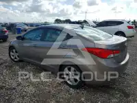 2013 Hyundai Elantra фото