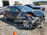 2013 Hyundai Elantra photo