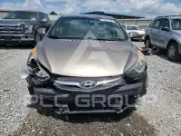 2013 Hyundai Elantra photo