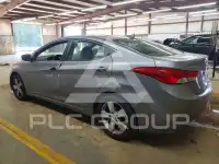 2013 Hyundai Elantra photo