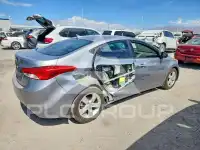 2013 Hyundai Elantra фото