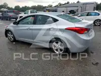 2013 Hyundai Elantra photo
