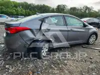 2013 Hyundai Elantra фото