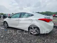 2013 Hyundai Elantra фото