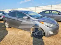 2013 Hyundai Elantra photo