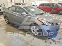 2013 Hyundai Elantra photo